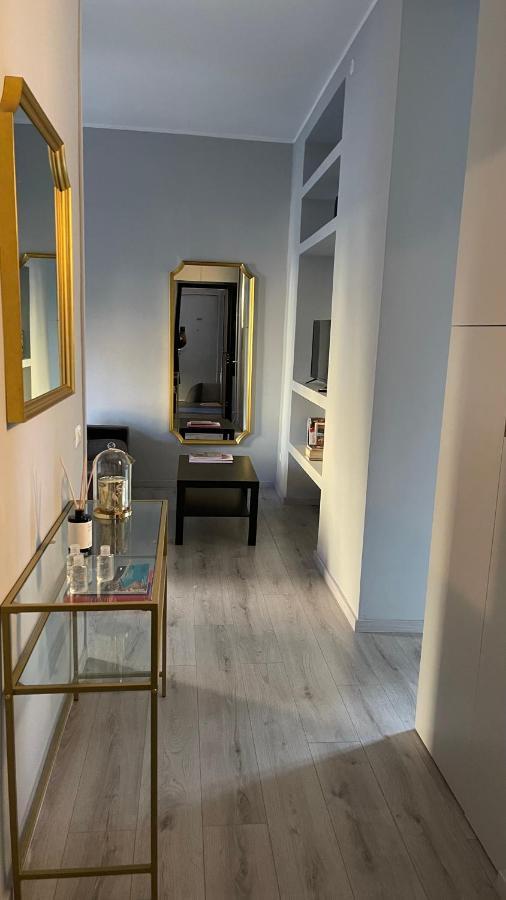 Stilish Apartment Few Steps From The Underground Milan Extérieur photo
